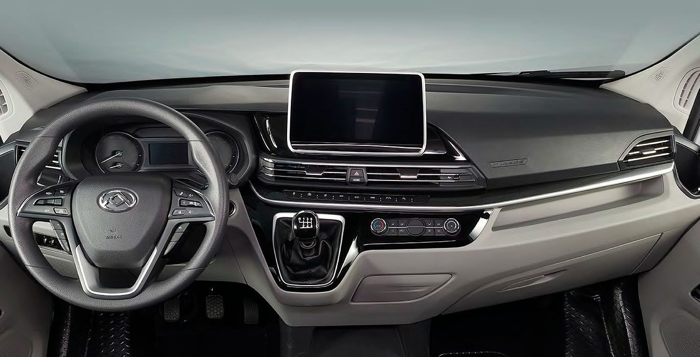 MAXUS-eDeliver-9-L3H2-interior-delantera.jpg