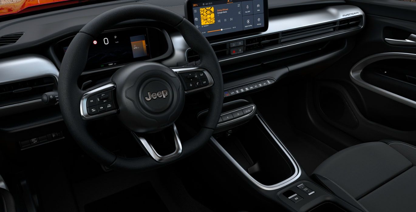 Renting JEEP AVENGER E-HYBRID ALTITUDE