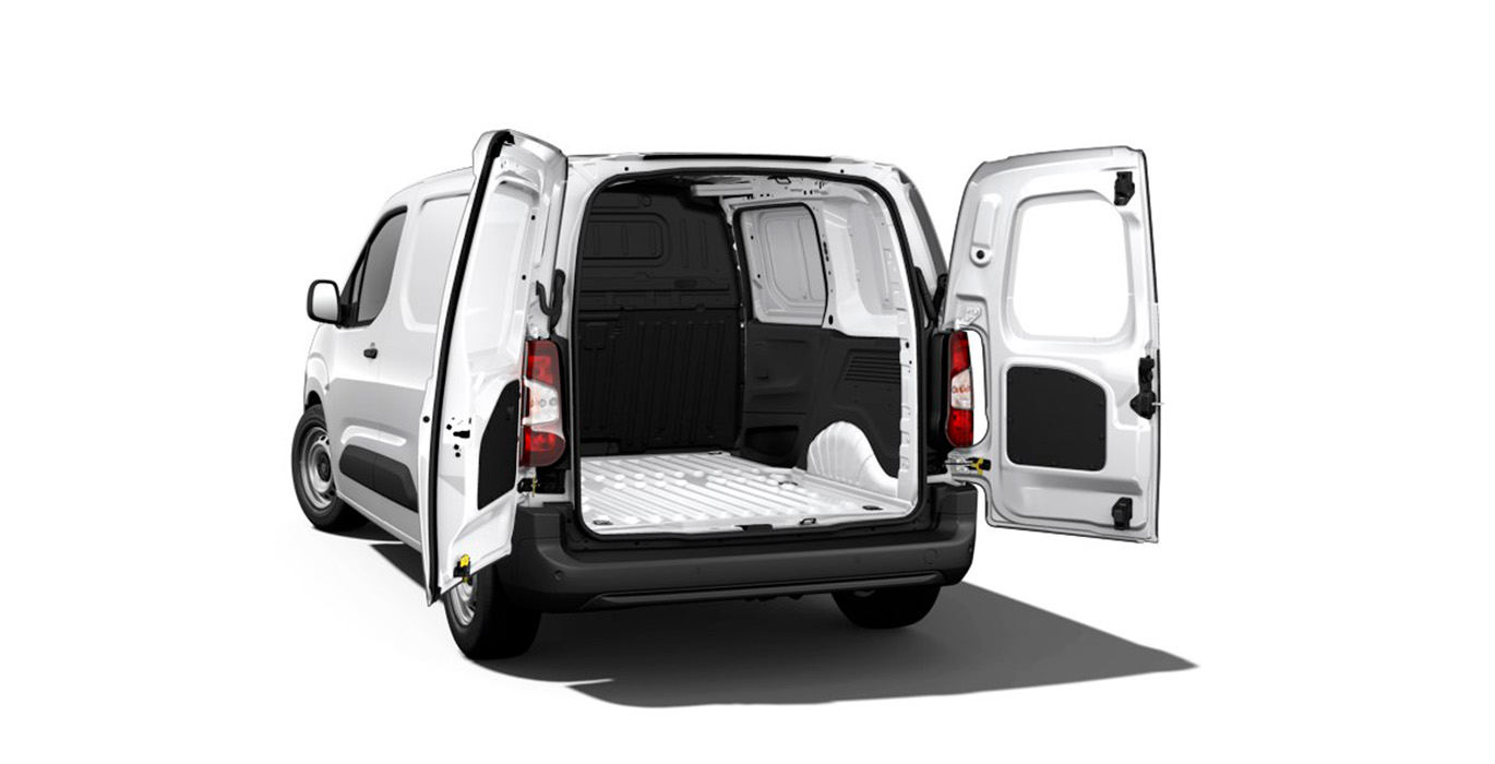 Peugeot-Partner-Pro-Standard-BlueHDI-restyling-esterior-trasera-2.jpg