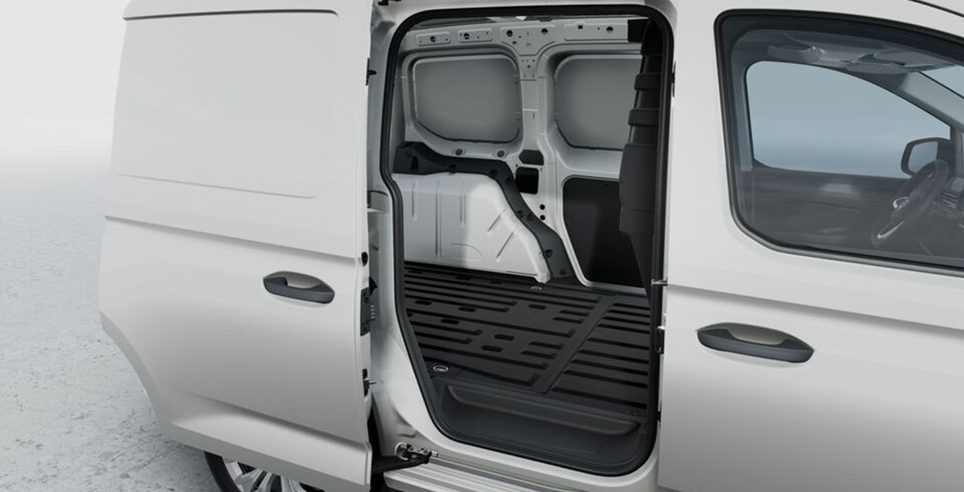 Renting VOLKSWAGEN Caddy Cargo PHEV 1.5 TSI eHybrid