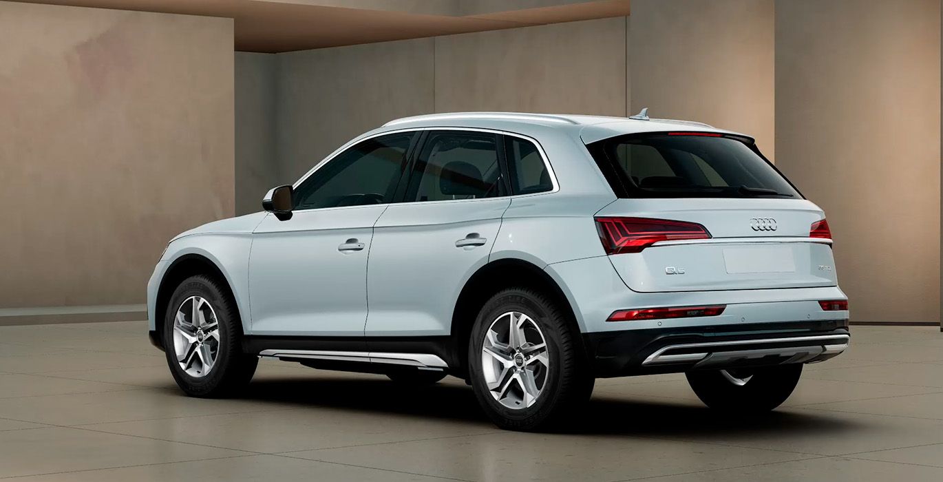 Renting Audi Q5 Advanced 35 TDI S Tronic