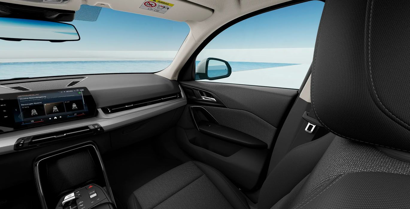 Renting BMW ix2 eDrive20 – Canarias