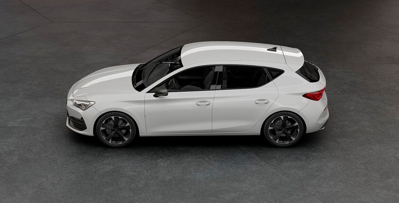 Renting Cupra León eTSI DSG