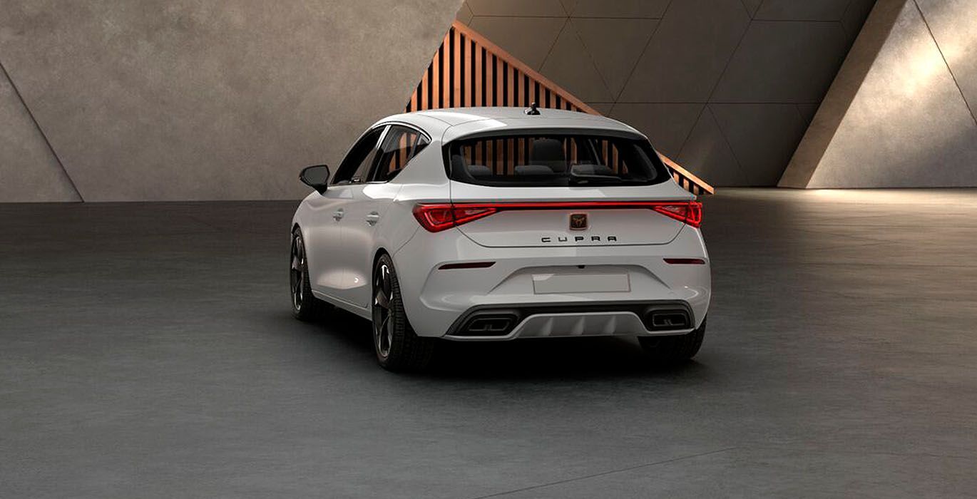 Renting Cupra León eTSI DSG