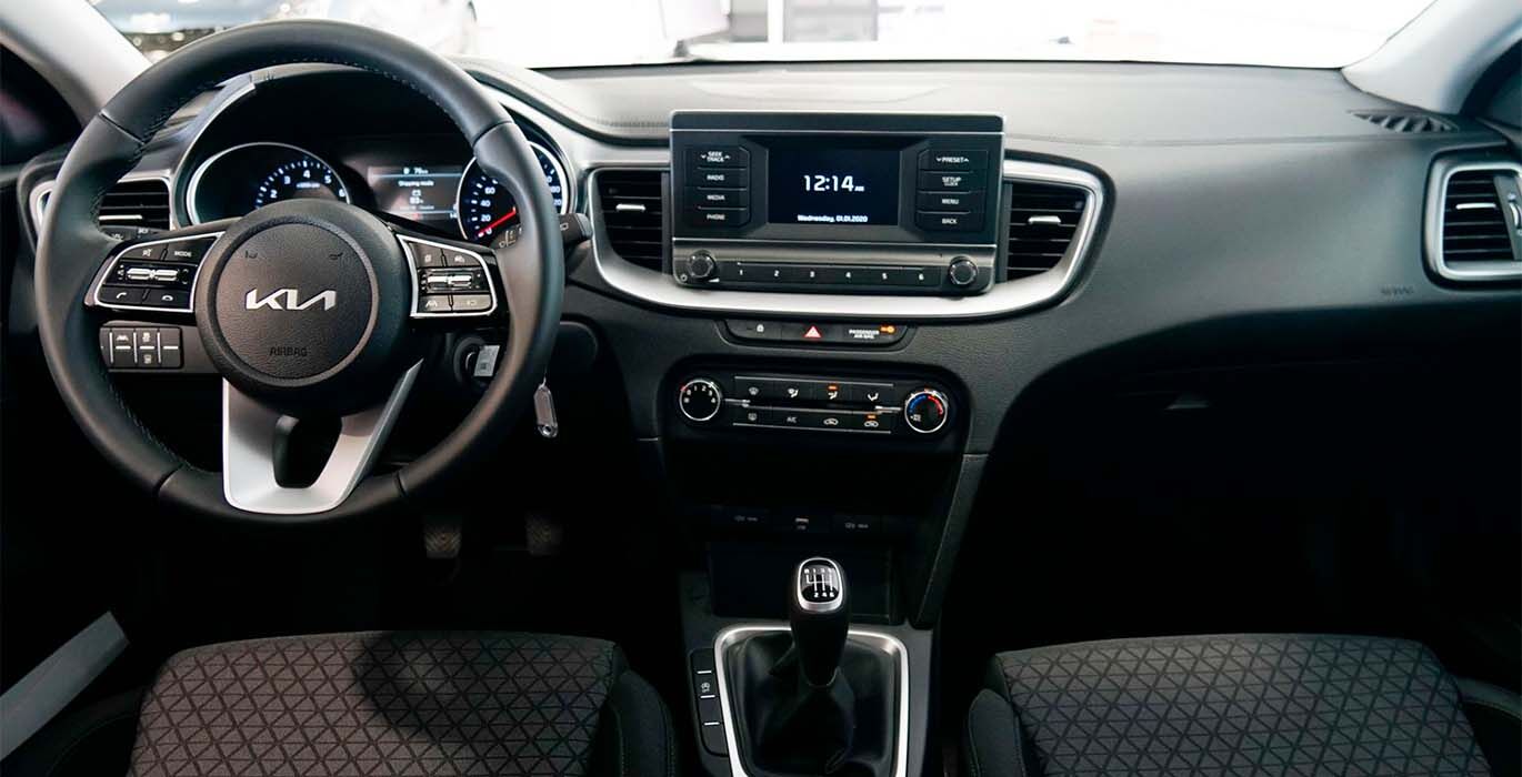 Renting KIA Ceed 1.0 T-GDi Drive