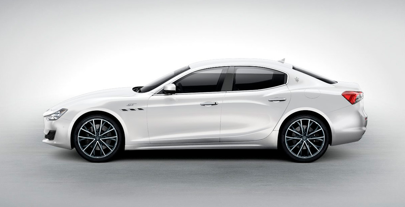 Renting MASERATI GHIBLI GT ULTIMA L4 330CV RWD (AUTOMÁTICO)