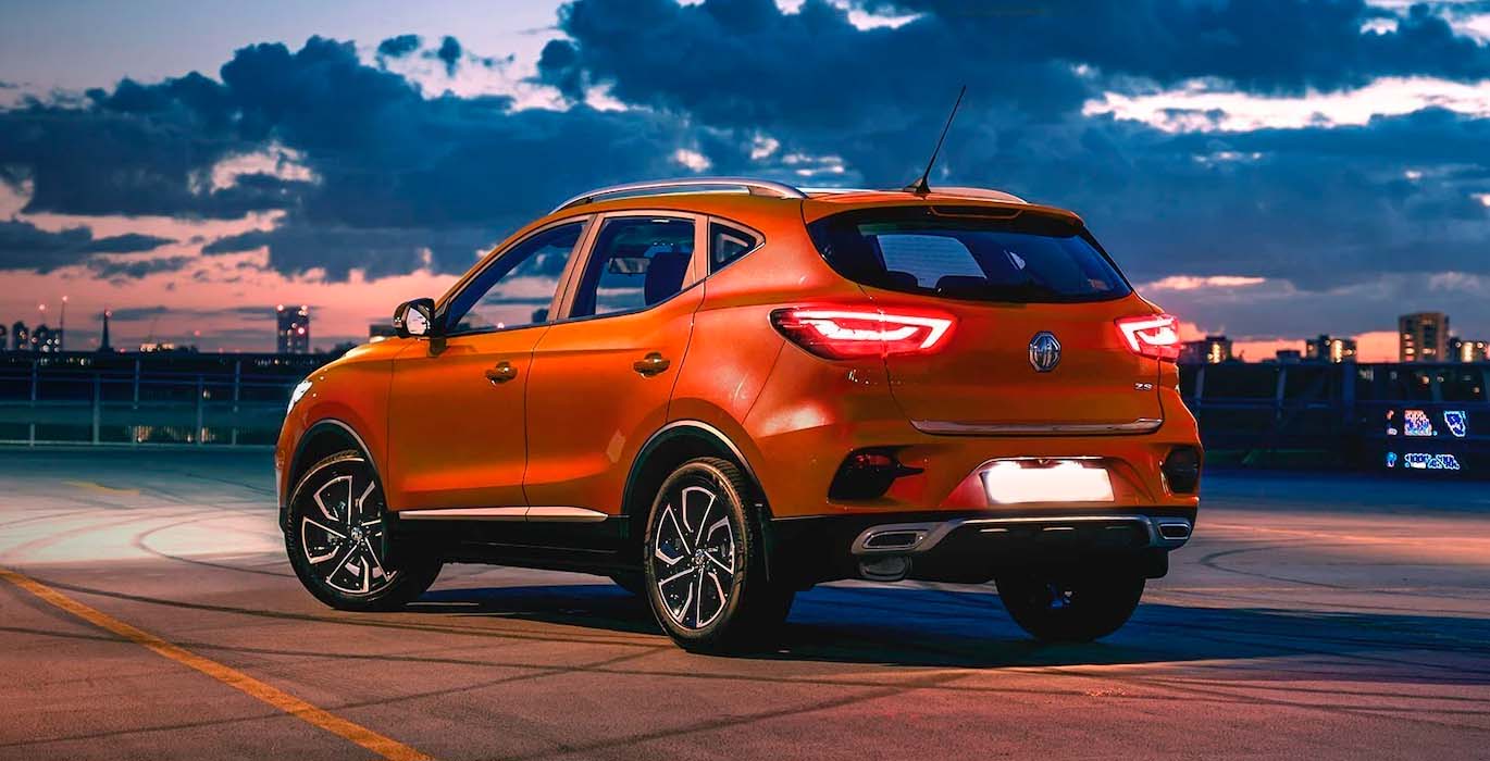 Renting MG ZS 1.5 VTi-Tech Luxury 106CV