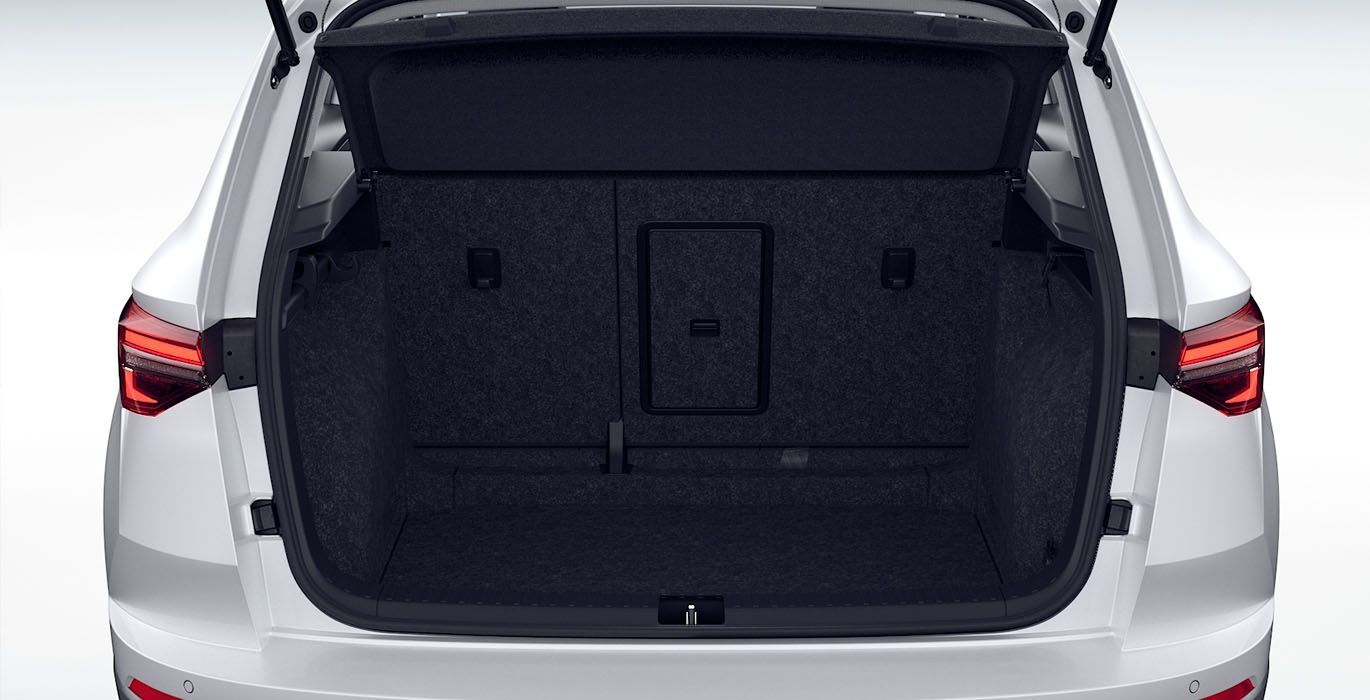 Renting SKODA Karoq Ambition 2.0 TDI