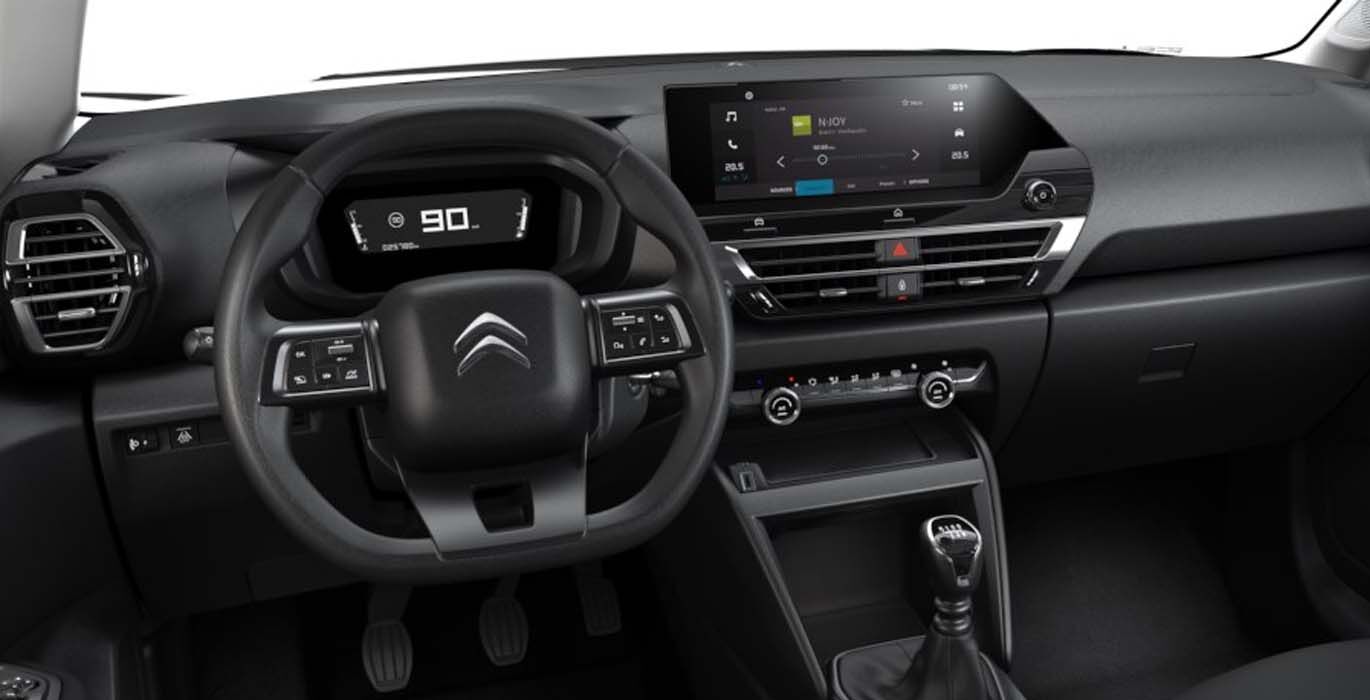 Renting CITROEN C4 Live Pack Puretech