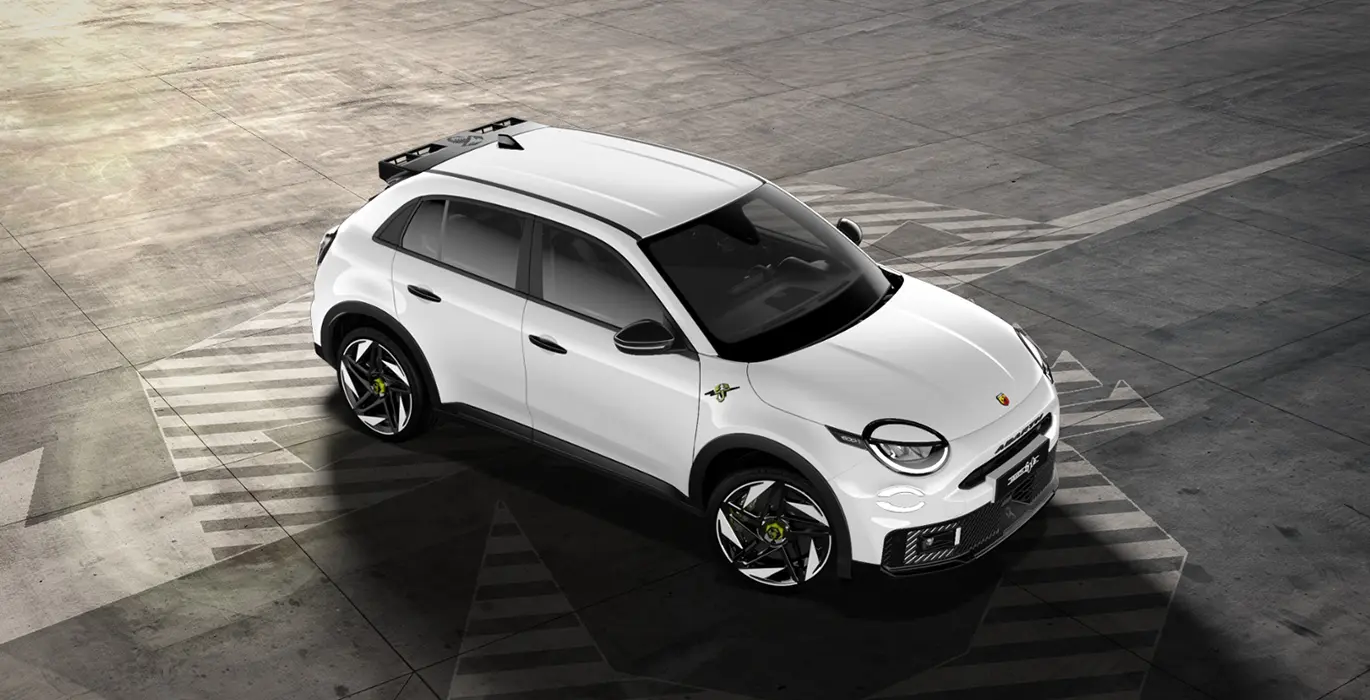 Abarth-600e-Turismo-lateral.webp