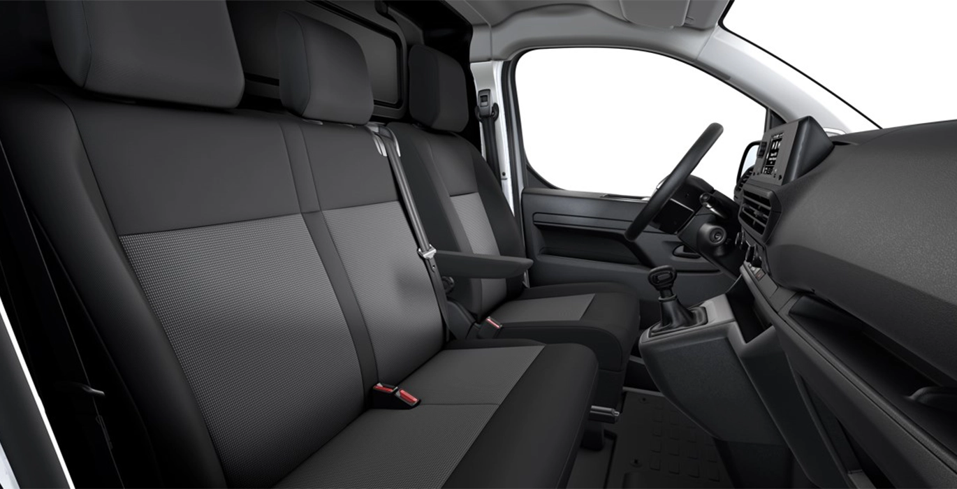Renting PEUGEOT Expert Furgón Standard BlueHDi S&S