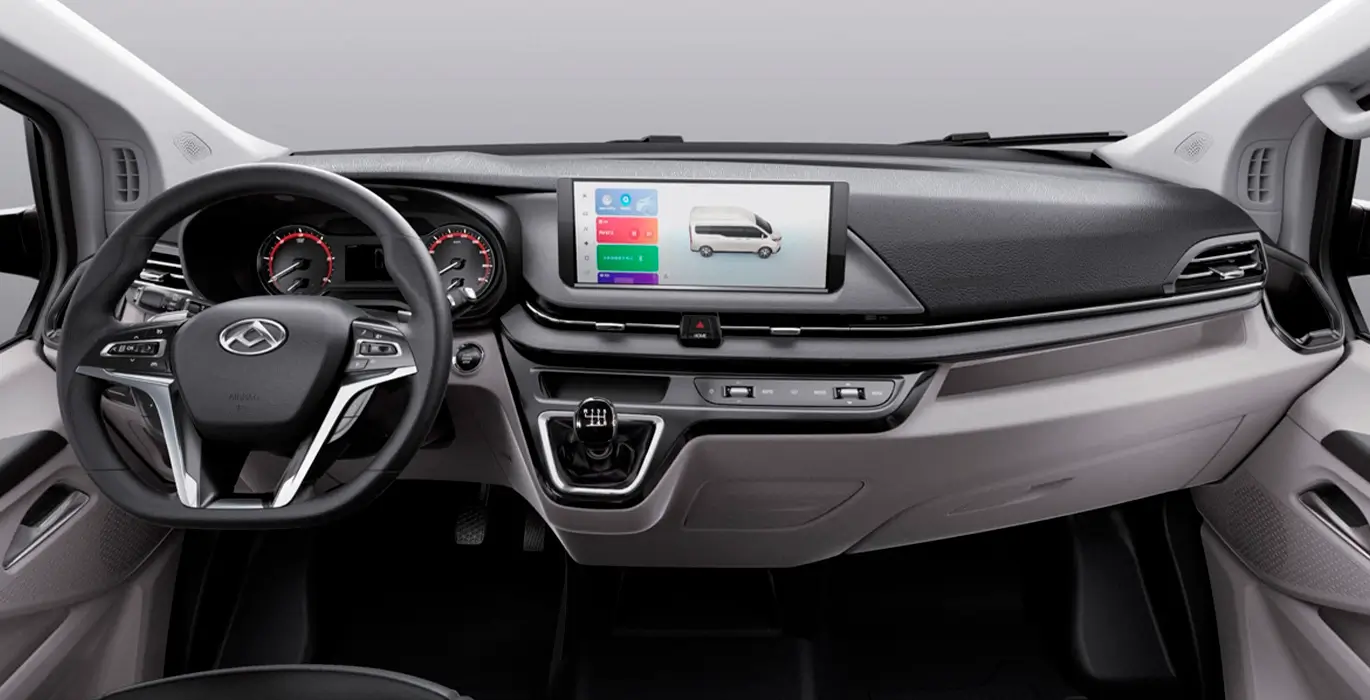 Maxus-Deliver-7-L2H1-interior-delantera.webp