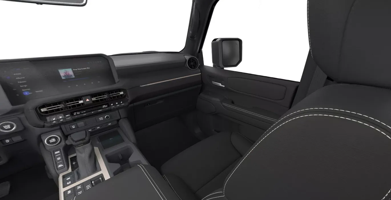 Toyota-Land-Cruiser-250-Hybrid-48V-VX-interior-delantera-II.webp