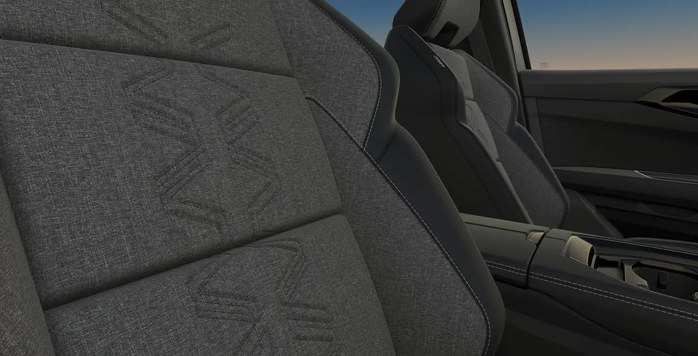 RENAULT-Austral-Evolution-E-Tech-Full-Hybrid-II-interior-delantera-II.webp