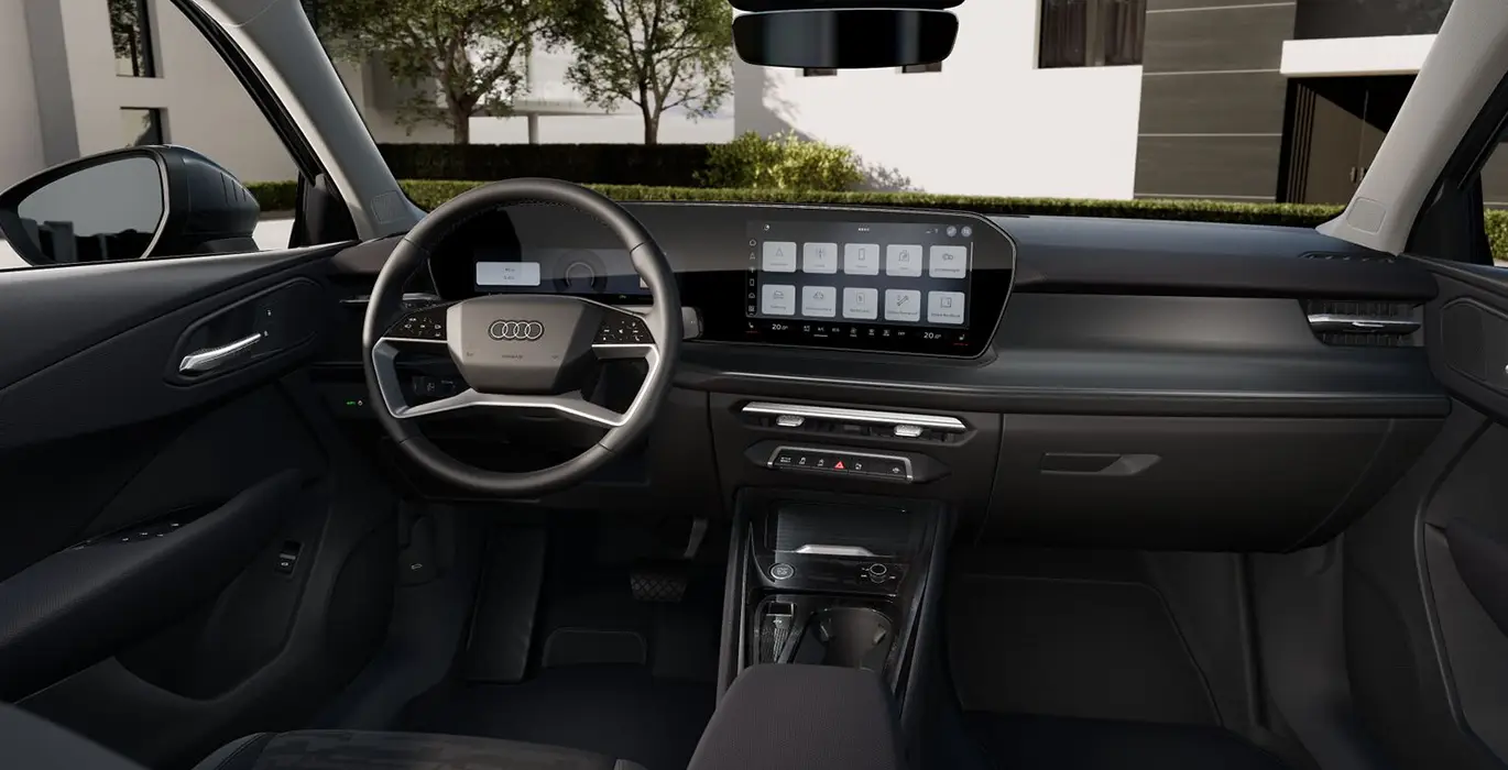 Audi-Q3-Sportback-Advanced-TFSI-110kW-S-Tronic-interior-delantera.webp