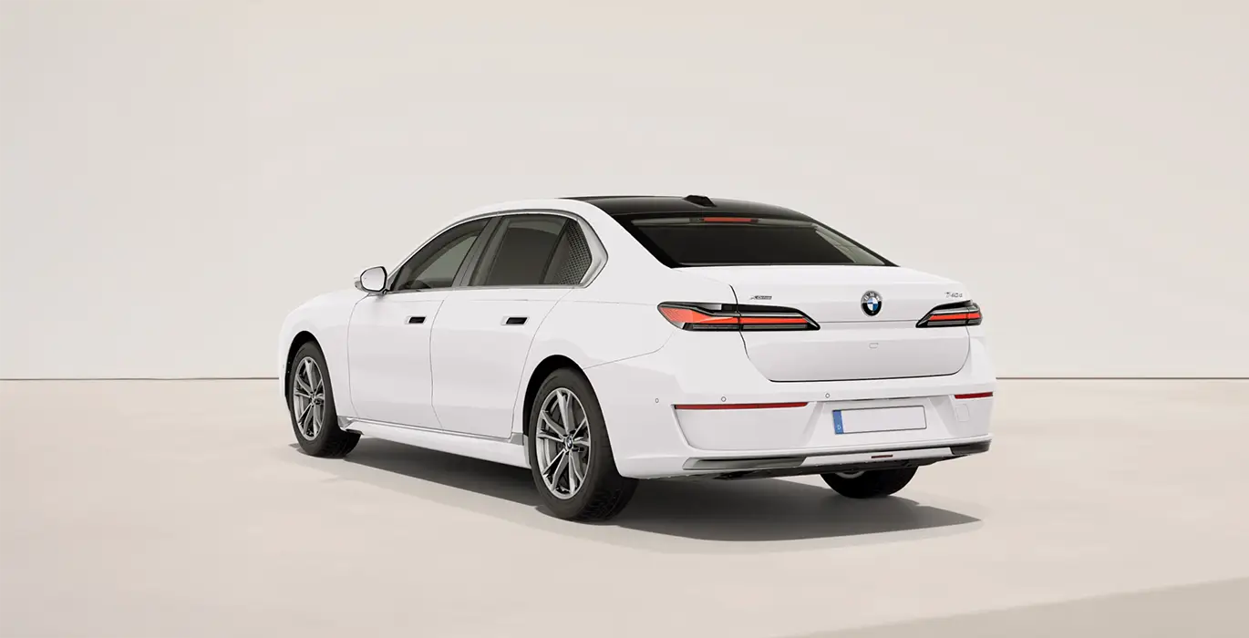 Renting BMW Serie 7 740d xDrive