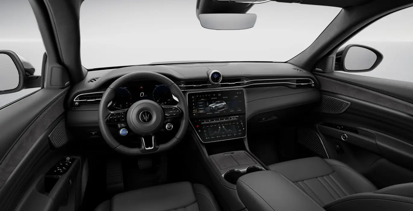 MASERATI-Grecale-L4-MHEV-300CV-AWD-interior-delantera.webp