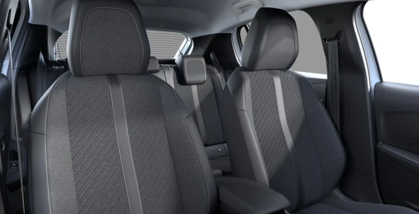 Renting PEUGEOT 208 5P ALLURE TURBO 100 S&S 6VEL (MANUAL)