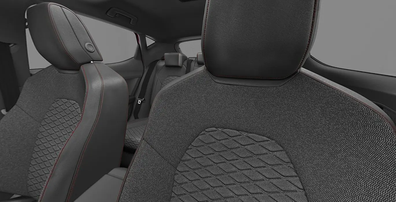 Seat-Leon-1.5-TSI-150CV-FR-Special-Edition-interior-trasera.webp