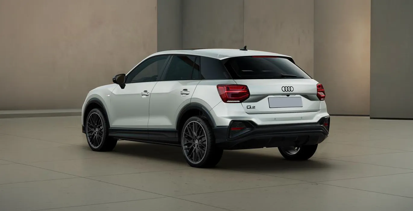 AUDI-Q2-Adrenalin-Black-ED-35-TDI-110kW-S-Tronic-trasera.webp