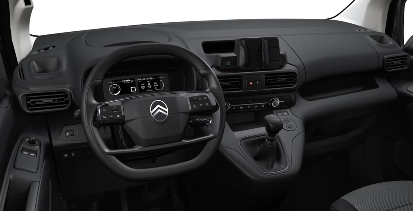 Citroen-Berlingo-Talla-M-BlueHDI-100cv-II-van-interior-delantera.webp
