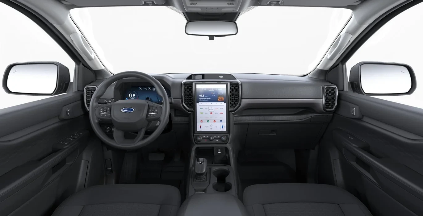 Ford-Ranger-XLT-Doble-Cabina-3.0-EcoBlue-240CV-interior-delantera.webp
