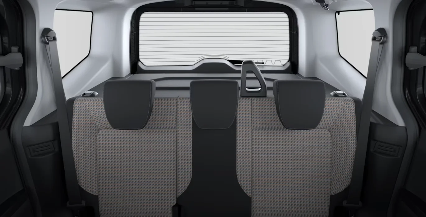 Ford-Tourneo-Courier-Kombi-Ecoboost-1.0-125CV-interior-trasera.webp