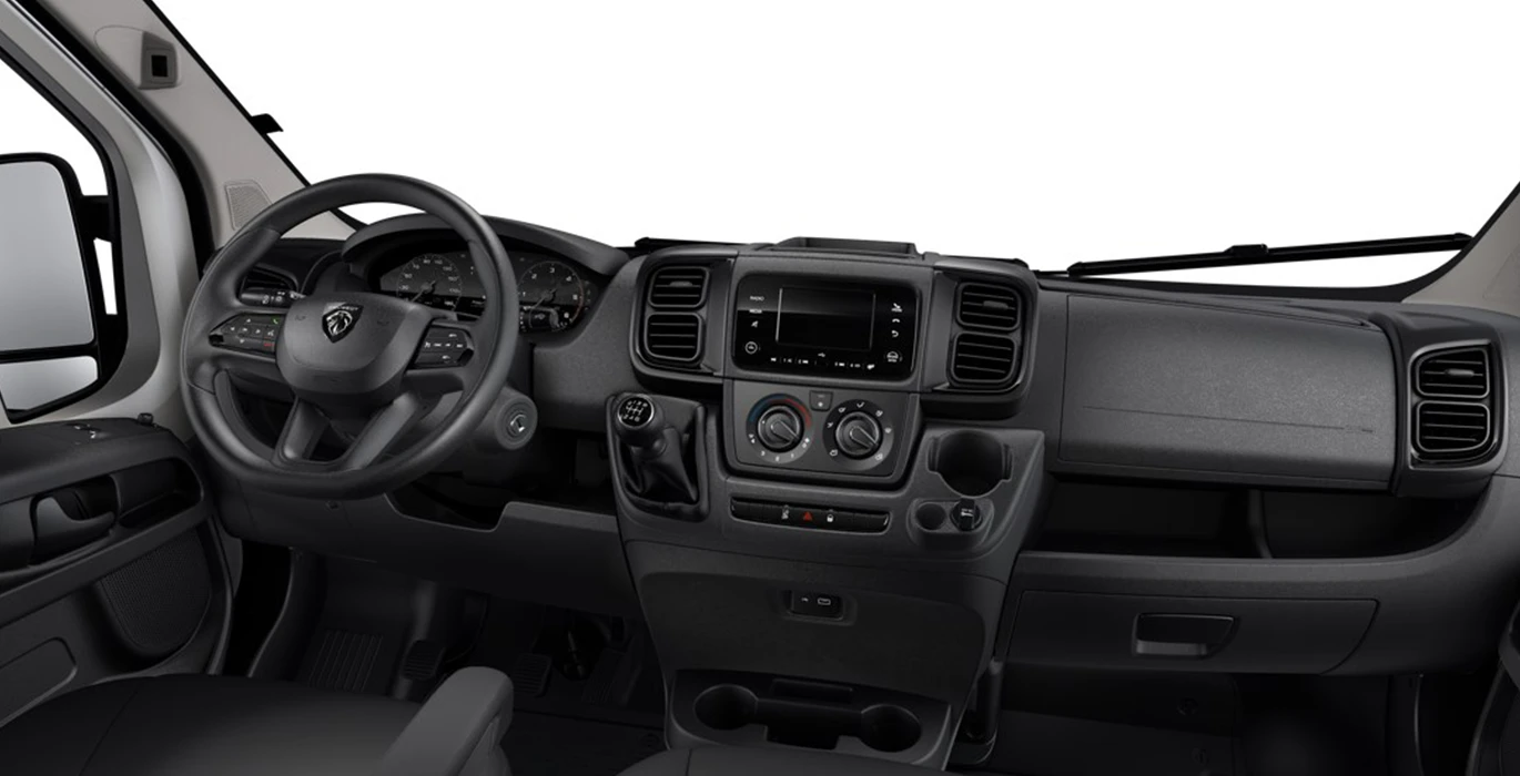 Peugeot-Boxer-Caja-Paquetera-Porton-L3-3.5T-Max-BlueHDi-180-SS-6vel-interior-delantera.webp